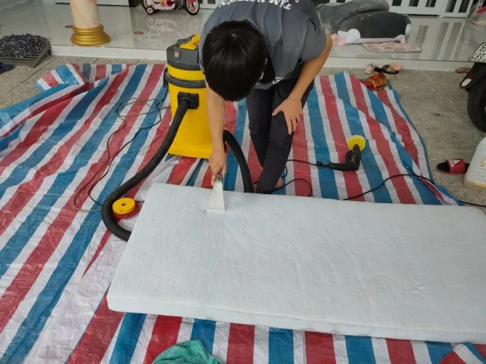 Giặt Ghế Văn Phòng Tại Cần Thơ | Bảng Giá Rẻ Nhất 2023 127 ve-sinh-nem-can-tho