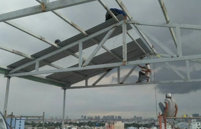 Dịch Vụ Cải Tạo Nhà Bếp Tại Cần Thơ – Hoàn Hảo 100% 32 thi-cong-lam-mai-ton-can-tho