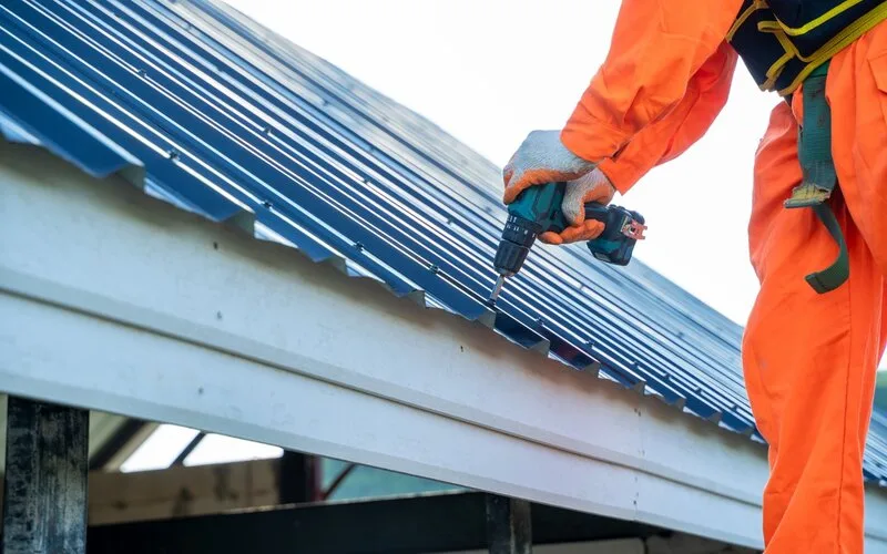 Các Loại Mái Tôn Phổ Biến Tại Cần Thơ - Mới Nhất 15 Cách thi công mái tôn đúng kỹ thuật