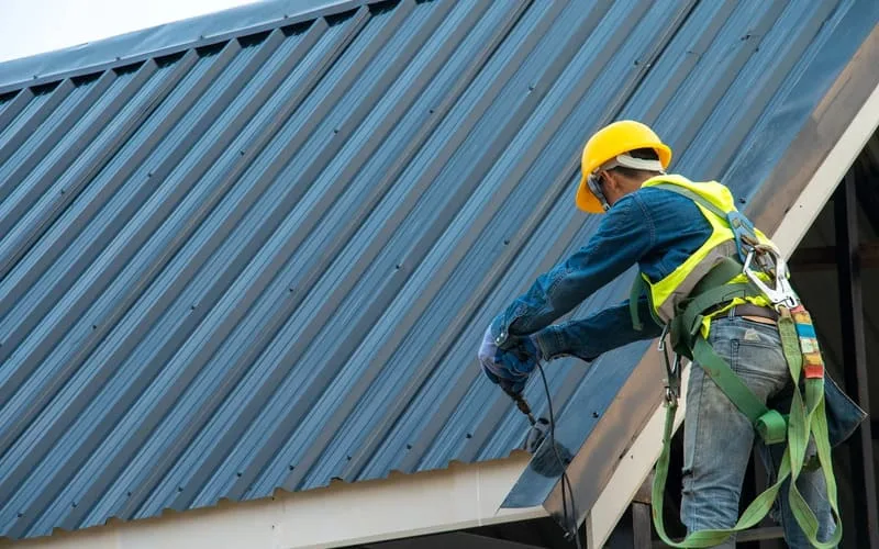 Các Loại Mái Tôn Phổ Biến Tại Cần Thơ - Mới Nhất 24 Cách thi công mái tôn đúng kỹ thuật