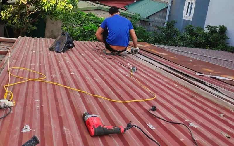 Cấu Tạo Mái Tôn Tiêu Chuẩn 12 Thi công mái tôn nhà xưởng tại Cần Thơ