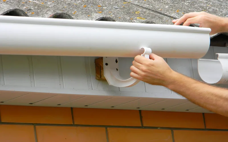 Thi Công Lắp Đặt Máng Xối Inox Tại Cần Thơ - Giá Rẻ Từ 90K 23 Lắp đặt máng xối giá rẻ tại Cần Thơ